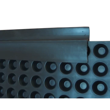 TERRAPLAST Plus lezáróprofil (2m)